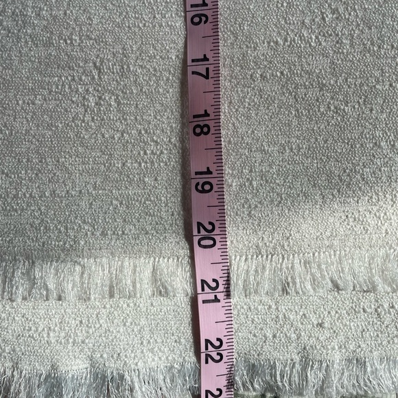 GUC -,ANN TAYLOR - Medium Top. - Picture 7 of 9